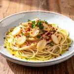 cheap pasta aglio e olio - featured image